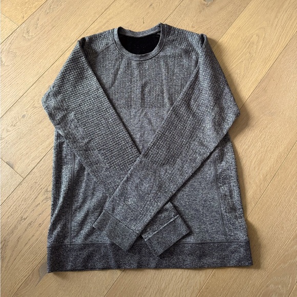 Lululemon Sweater Mens M Gray Engineered Warmth
Crew Merino Wool Blend - Picture 1 of 6